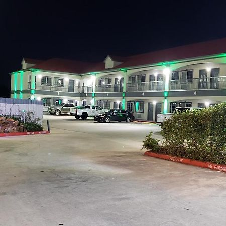 Palace Inn Addicks Exterior photo