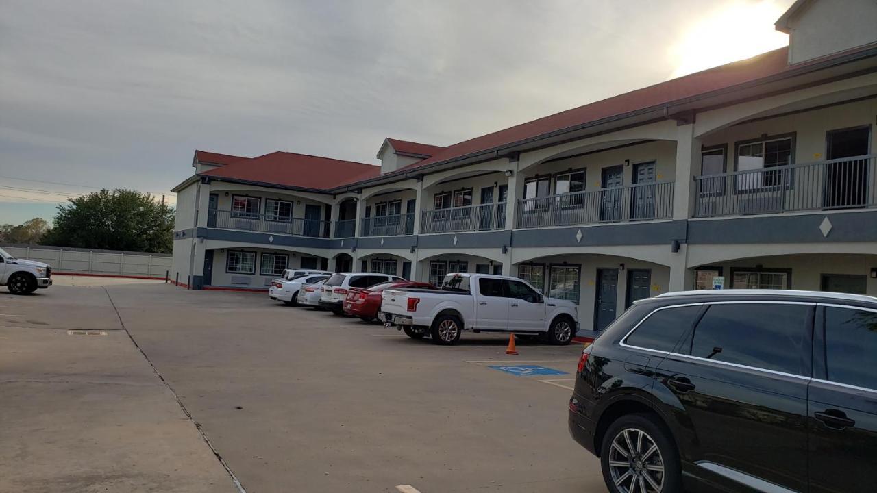 Palace Inn Addicks Exterior photo