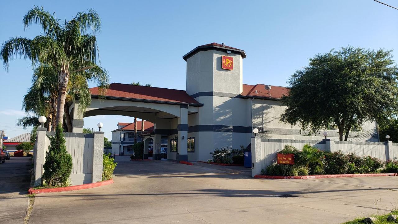 Palace Inn Houston Exterior photo